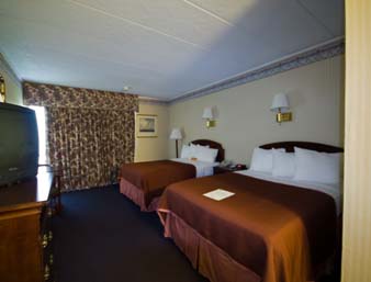 Howard Johnson Mystic 04.[1]